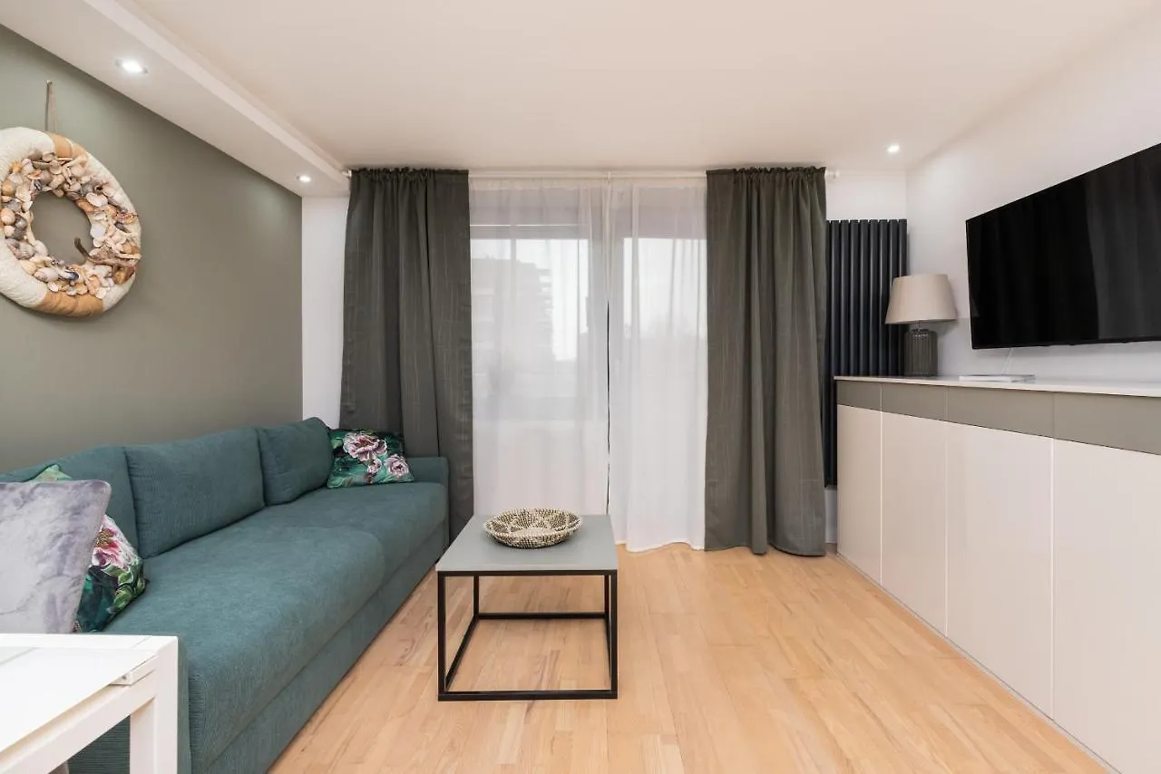 Cozy Apartment With Balcony In Central Gdansk Dlugie Ogrody By Noclegi Renters Poland